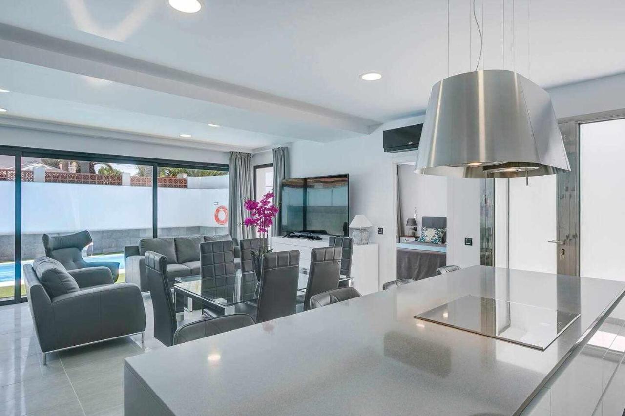 Two Dreams Luxury Villa Corralejo Exterior photo